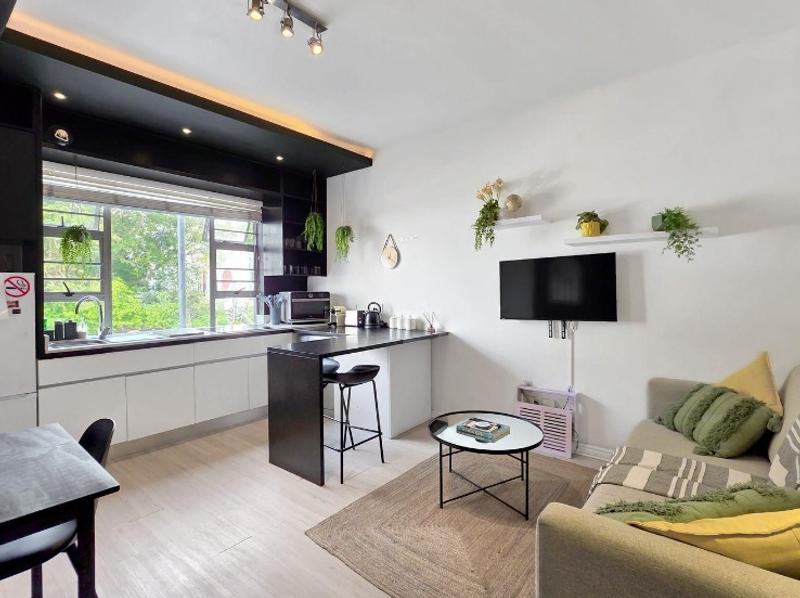 0 Bedroom Property for Sale in Sea Point Western Cape